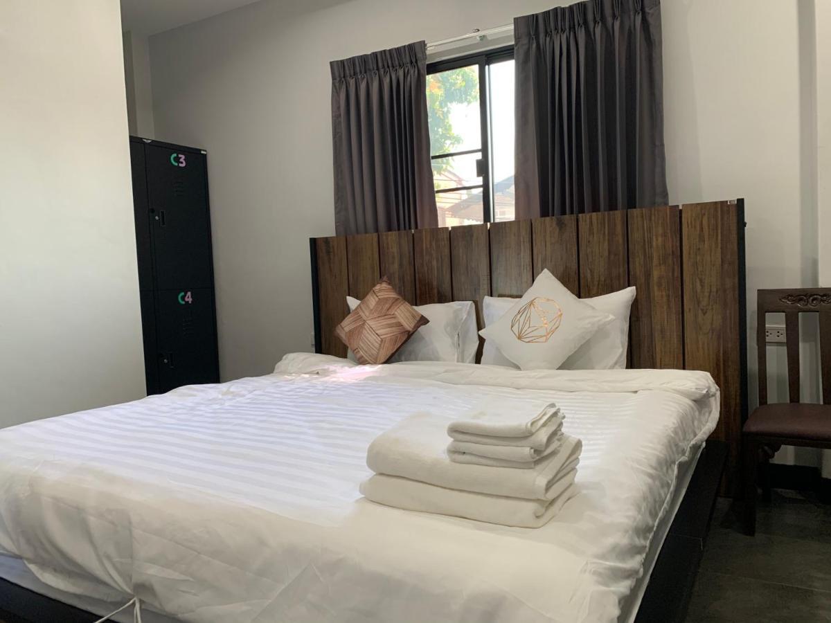 צ'יאנג מאי Youniverse Homestay מראה חיצוני תמונה